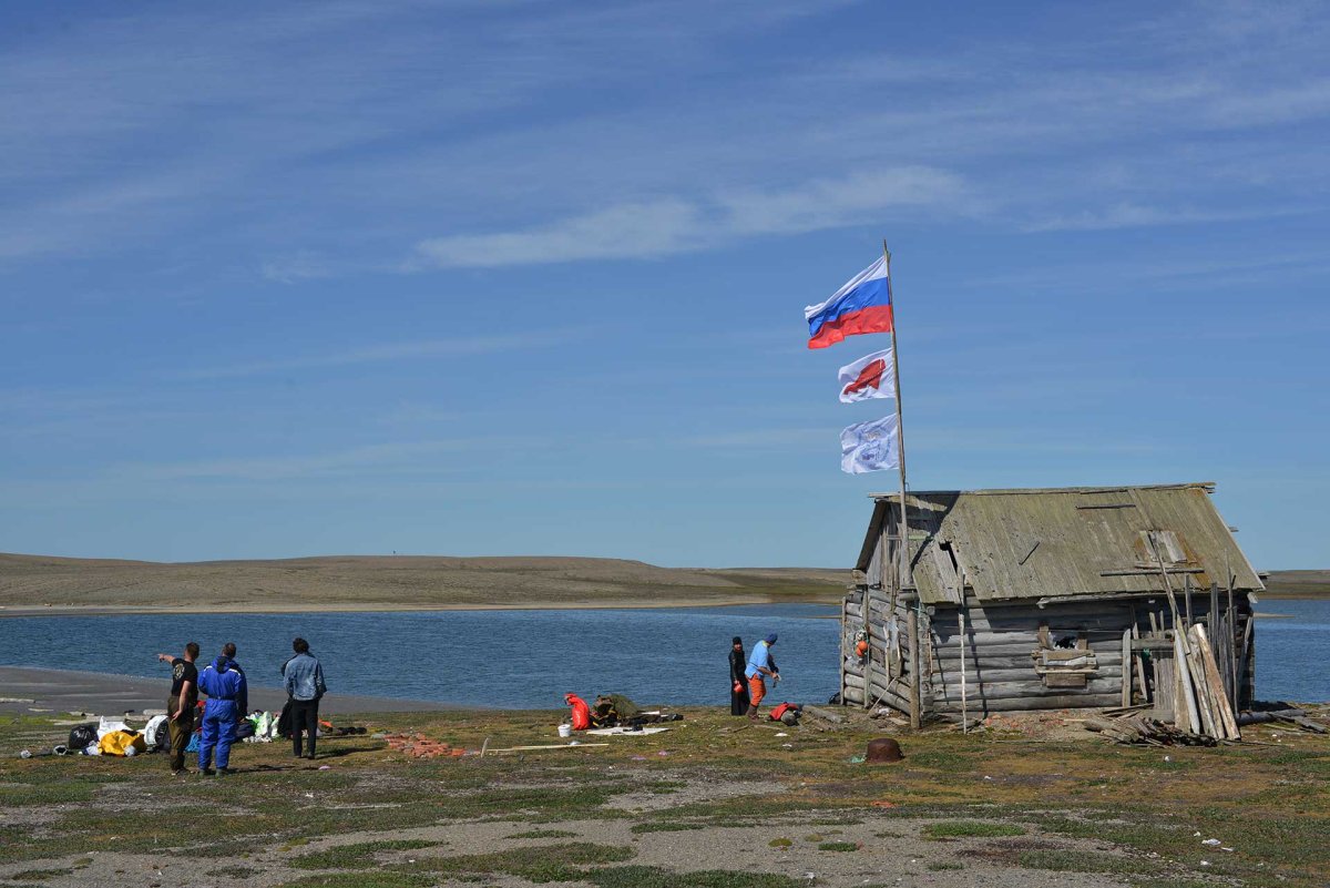 Луна в Арктике