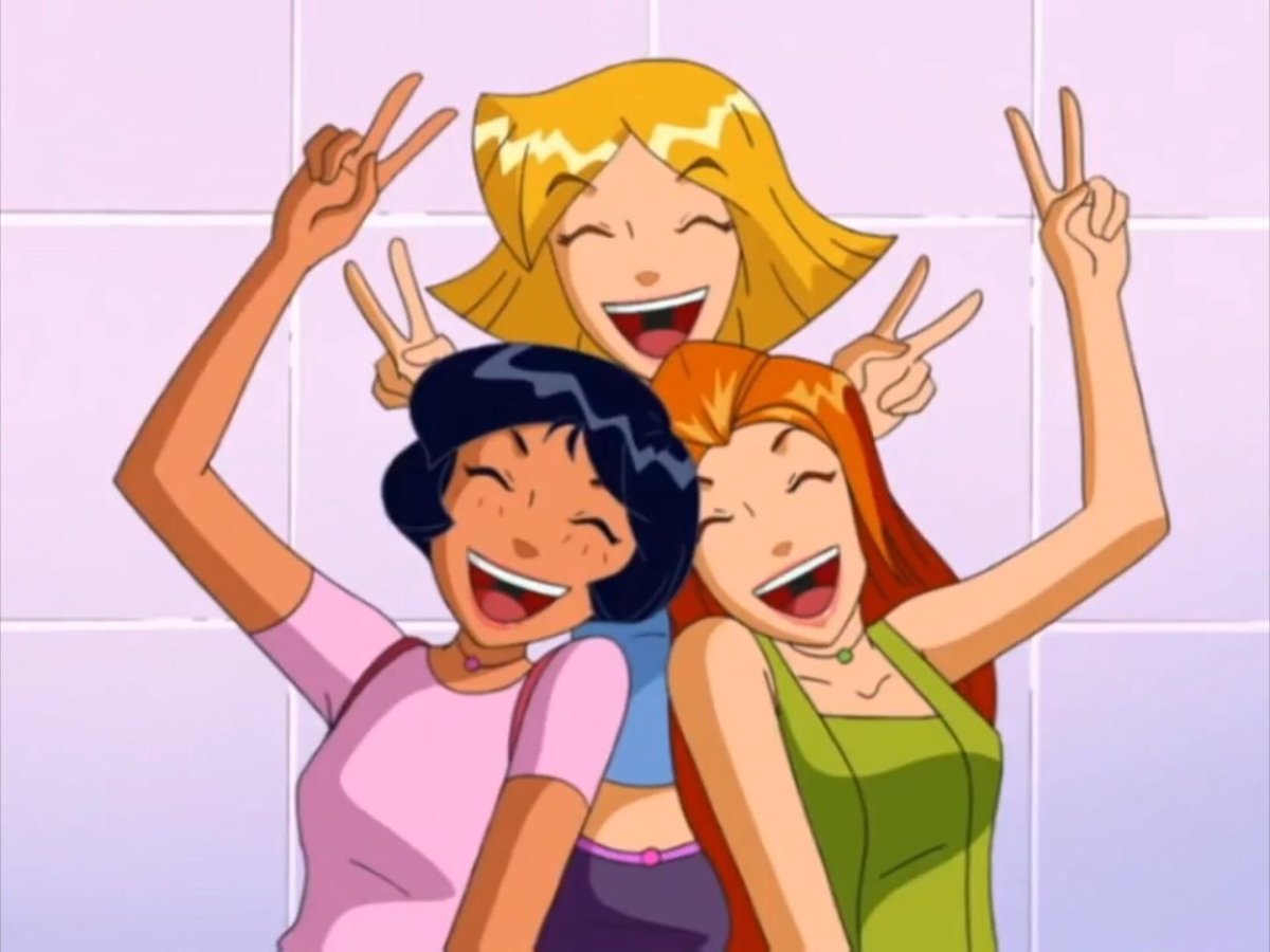 Алекс Сэм Кловер