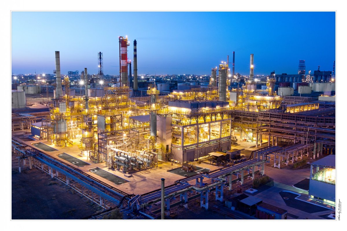 Омский нефтеперерабатывающий завод