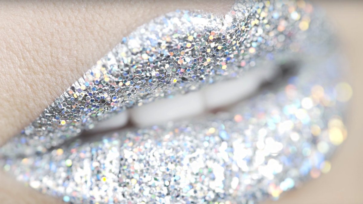 Серебристые блестки