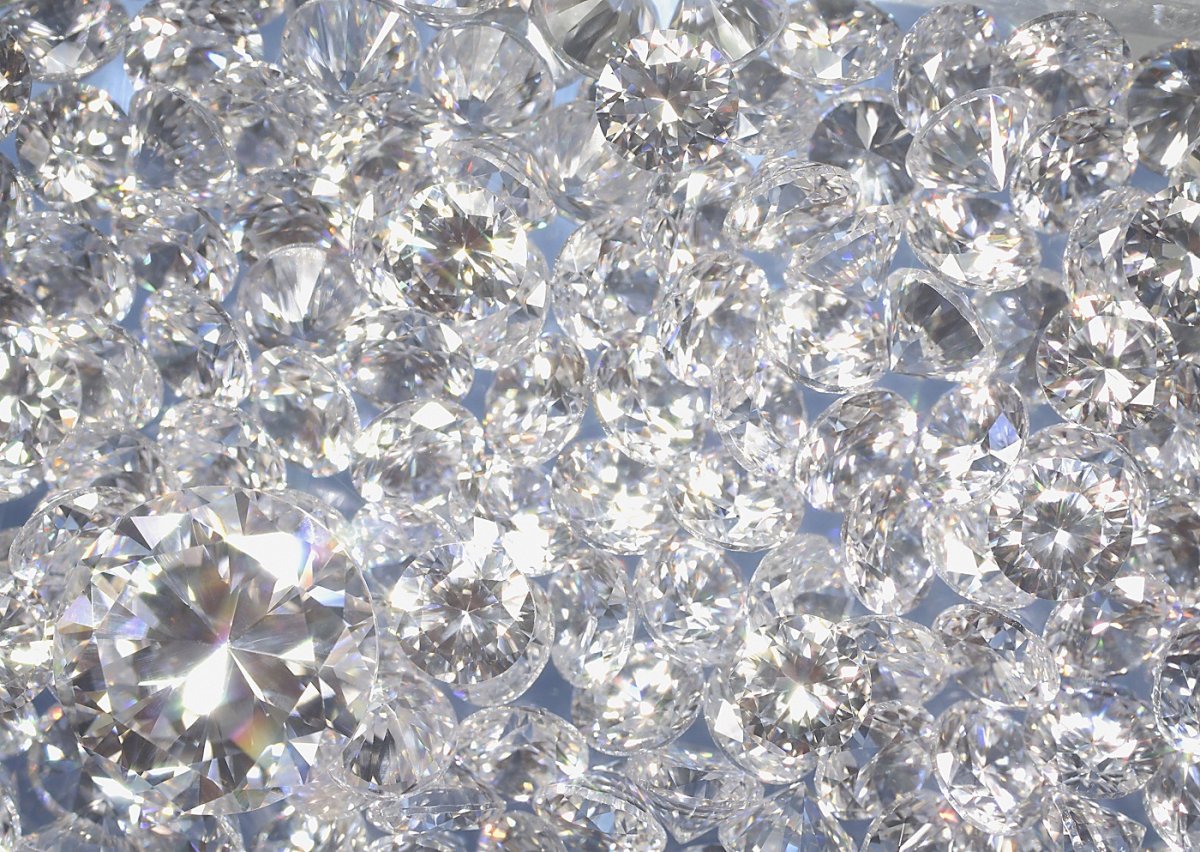 Серебристые блестки