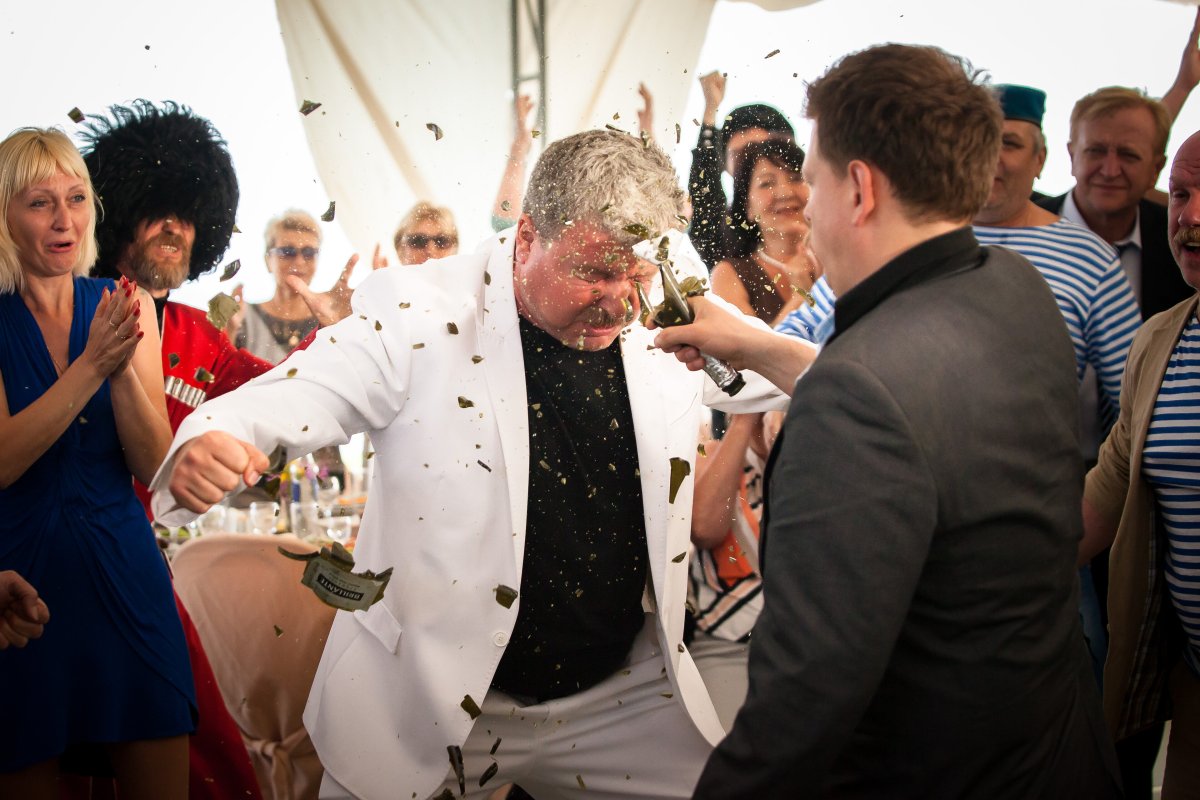 Александр Робак горько 2