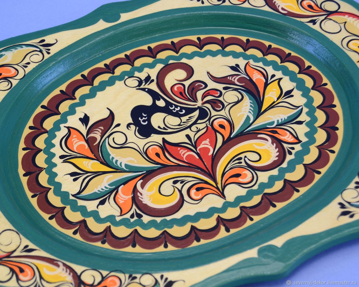 Ракульская роспись на доске