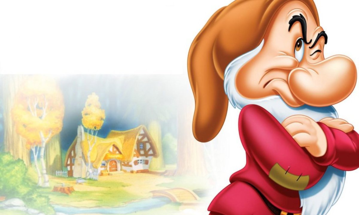 Ворчун улыбается