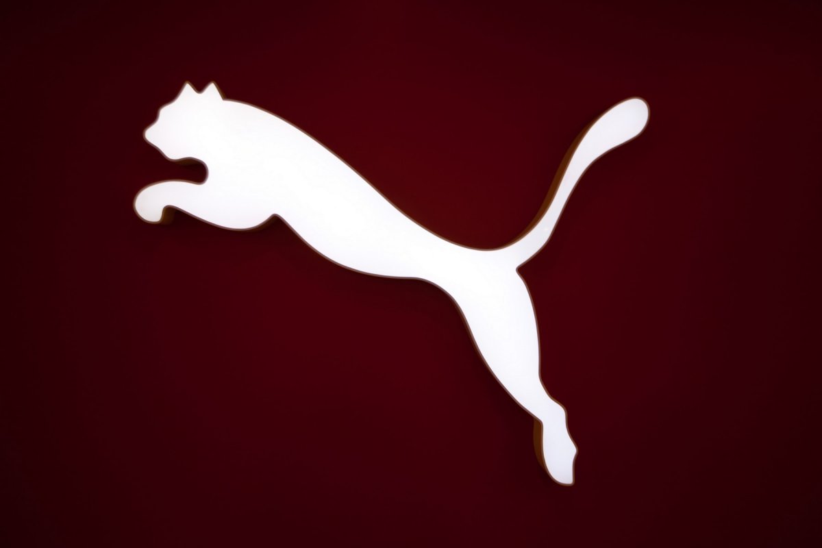 Пума эмблема