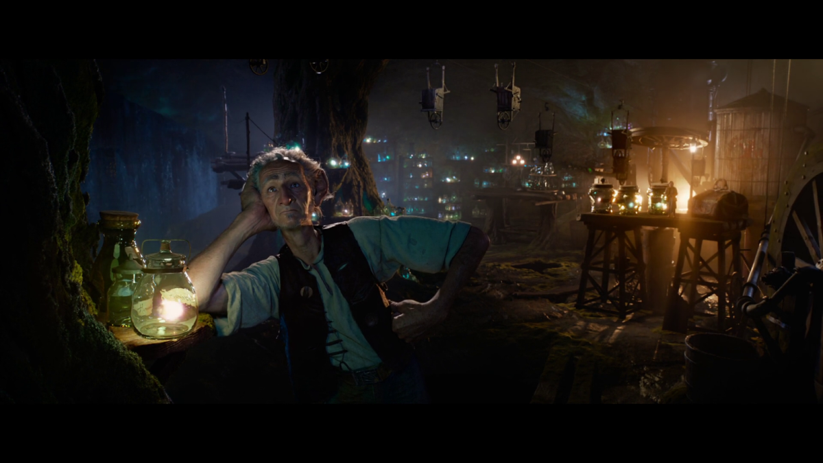 Марк Райлэнс великан