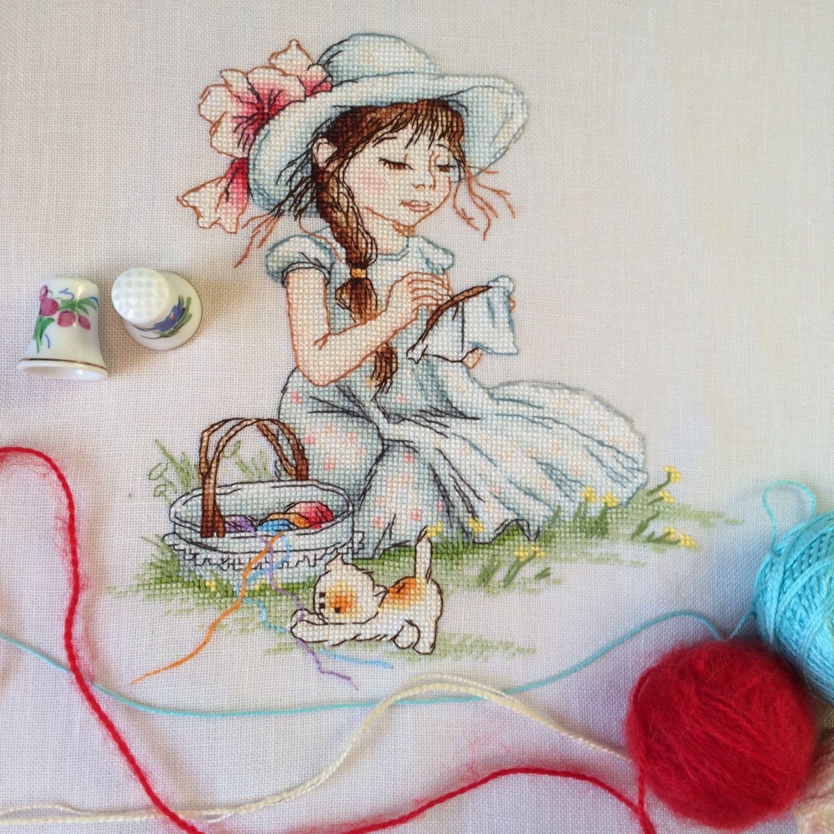 Международный день вышивальщицы