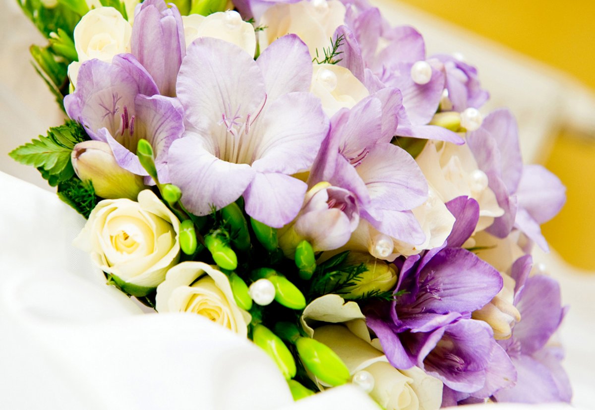 Букет фрезий