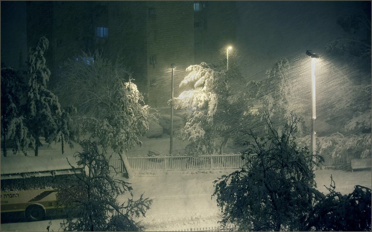 Вьюга за окном