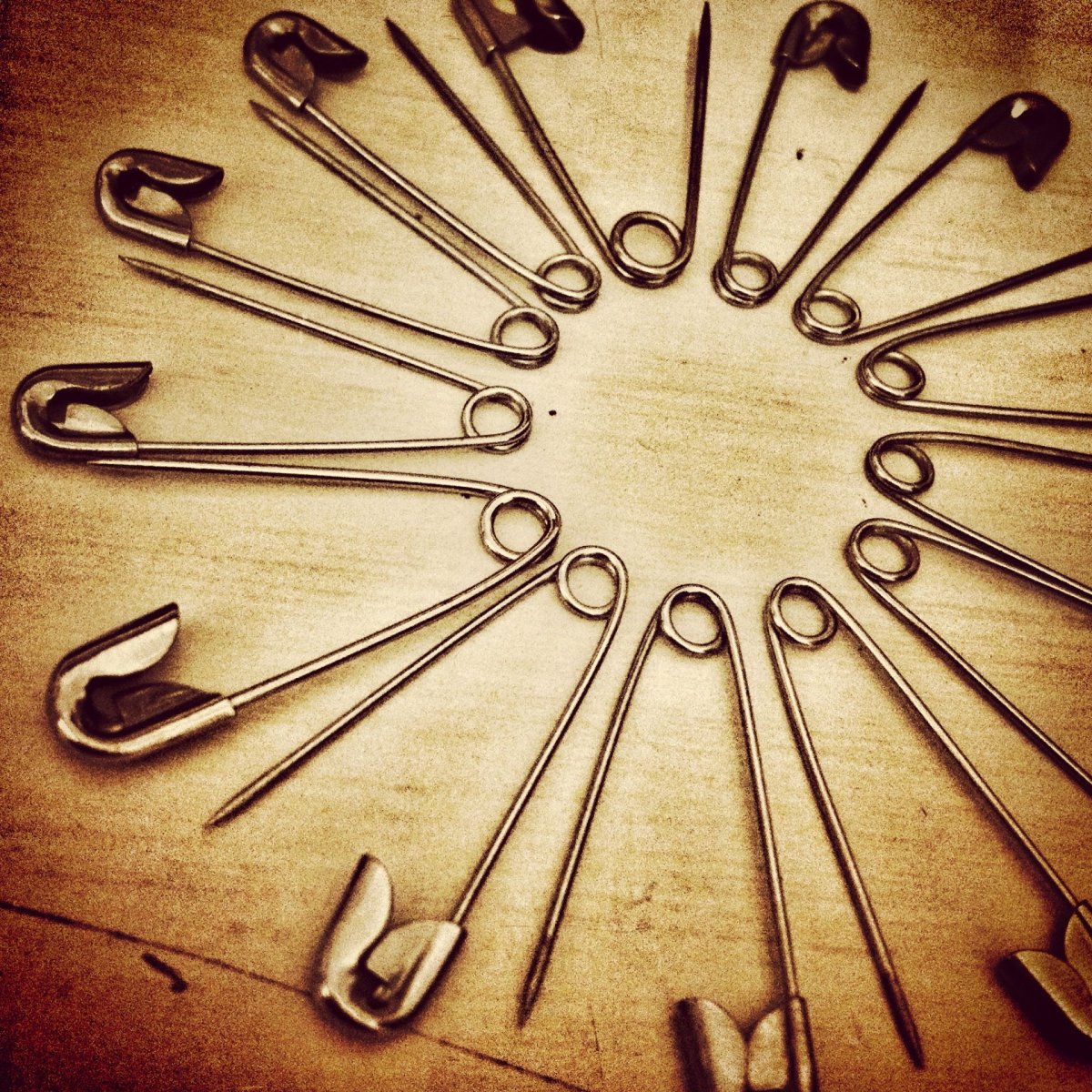 Оберег из Булавки