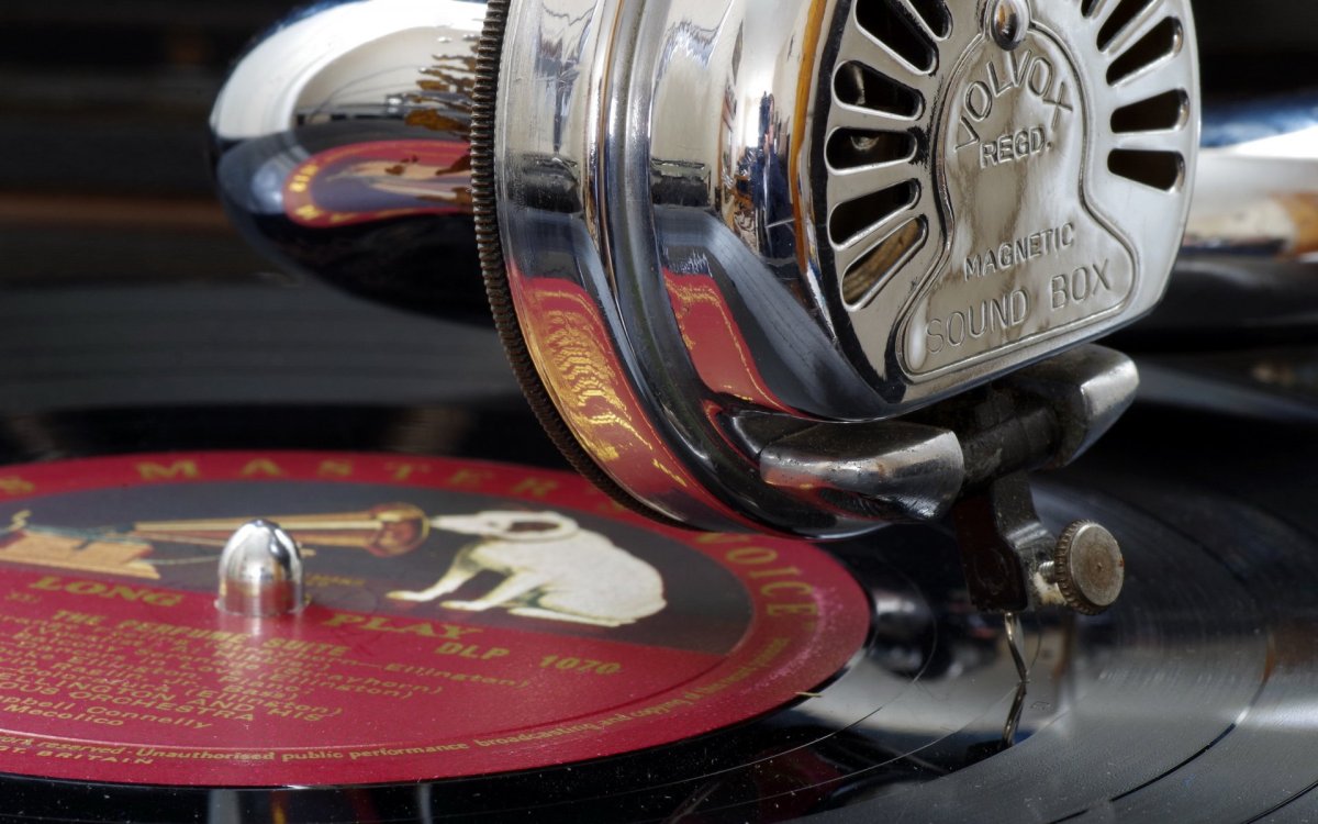 Винтажный граммофон