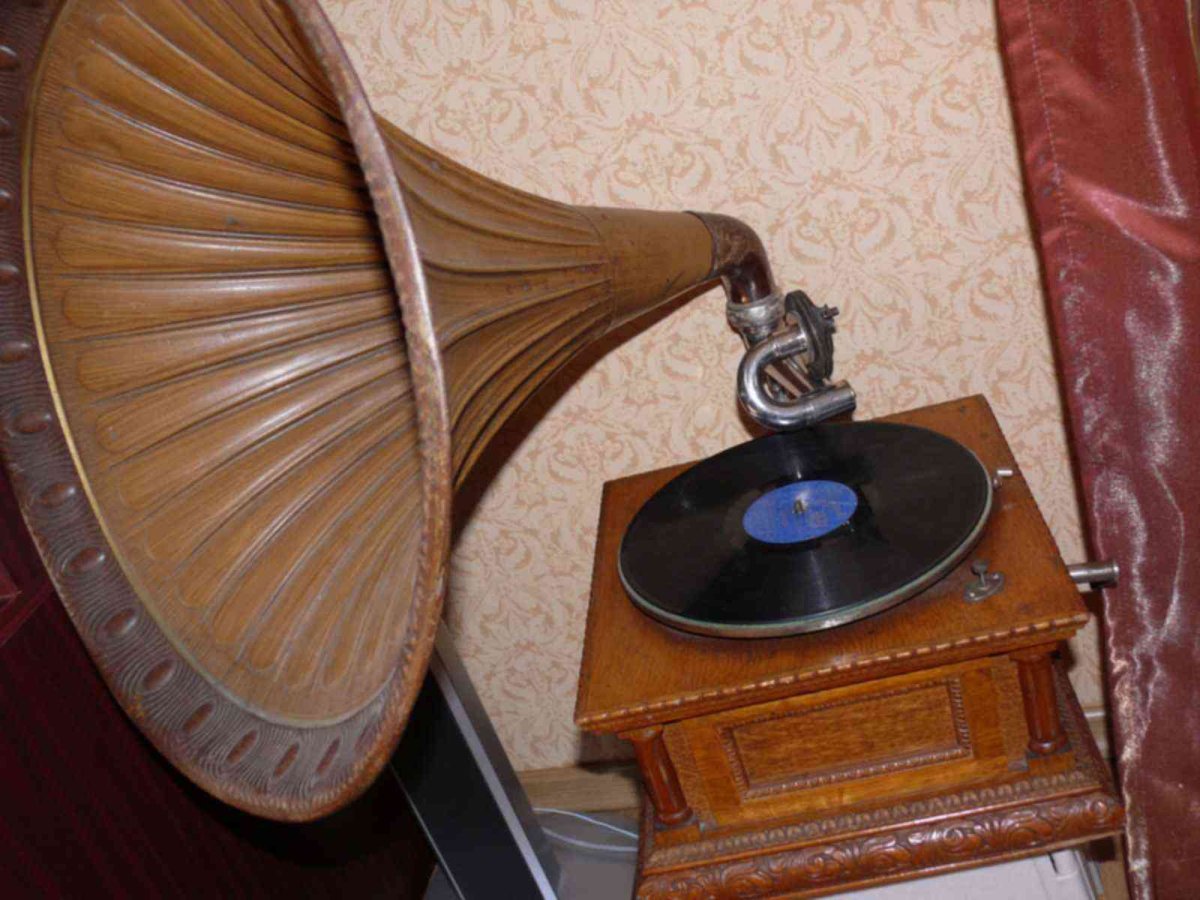 Граммофон 19 век