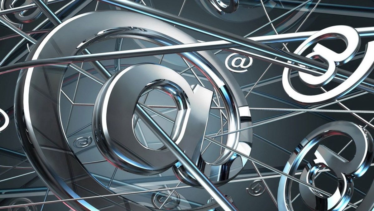 Обои на рабочий стол интернет