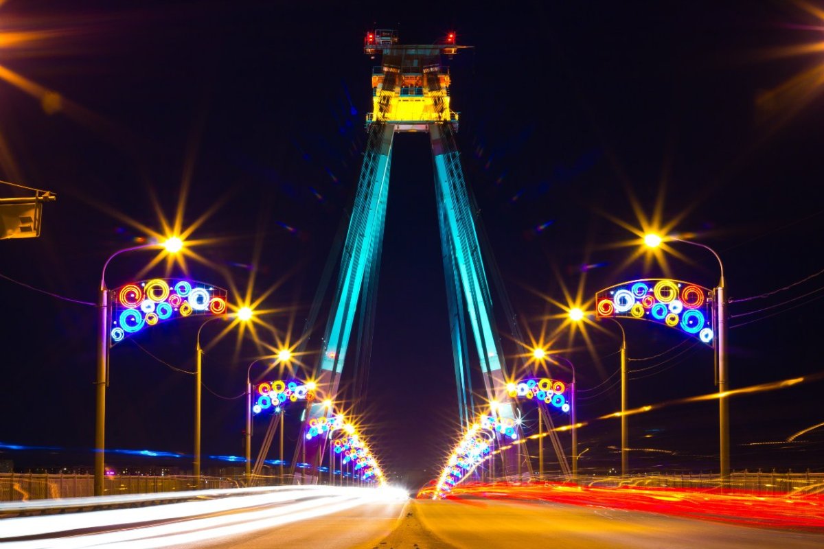 Октябрьский мост Череповец ночью