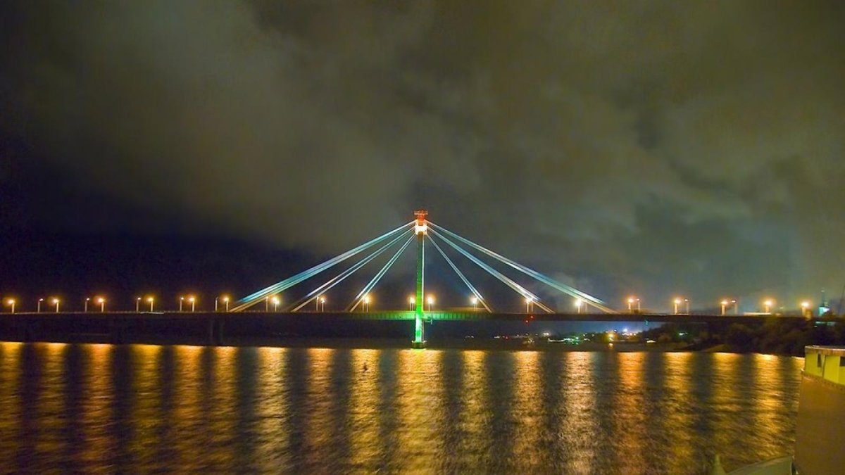 Советский проспект Череповец ночью