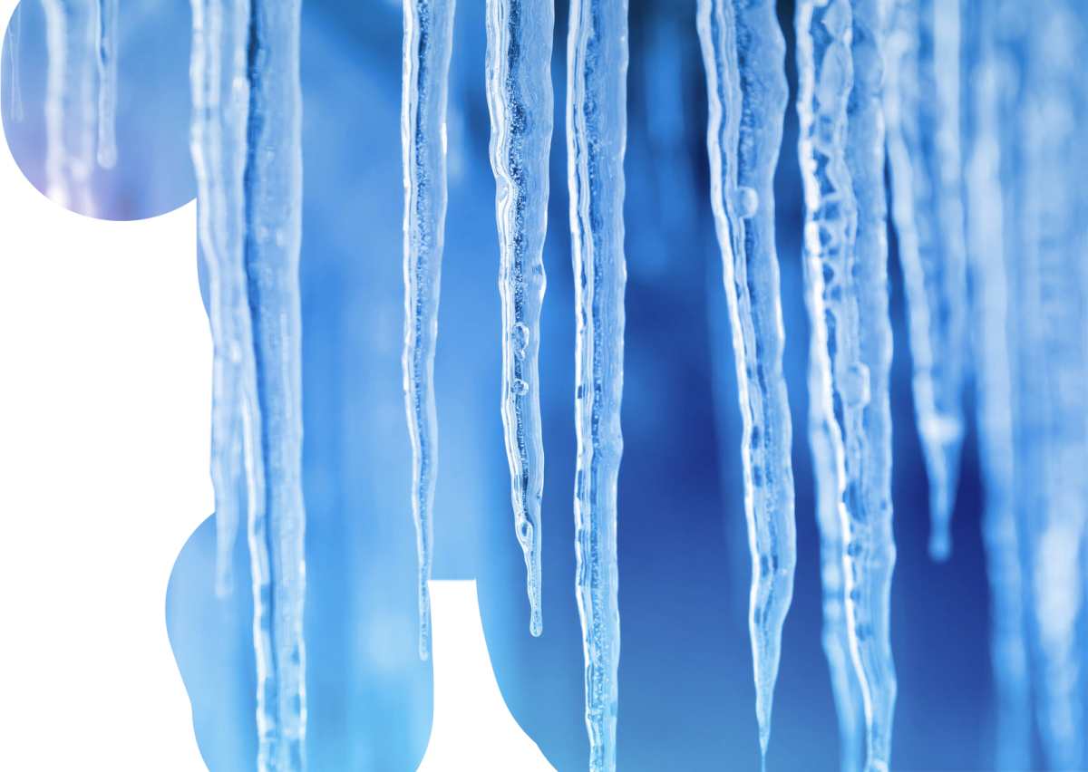 Сосульки на белом фоне