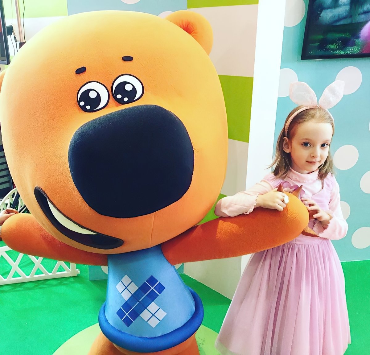 Герои мультика мимишки