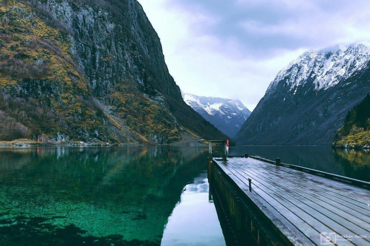 Фьорд Хардангер Норвегия
