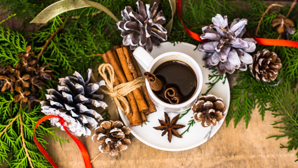 Утренний кофе и цветы