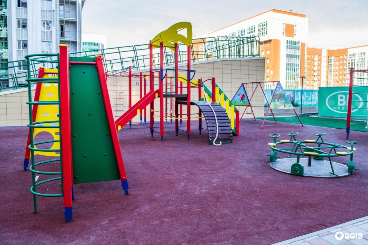 Красивые детские дворовые площадки