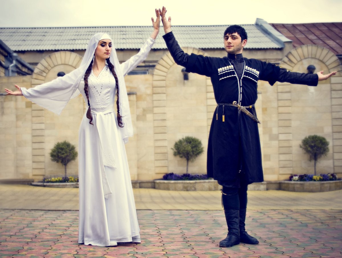 Махачкалинка короткая