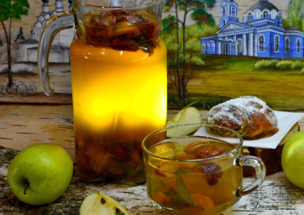 Квас из березового сока с сухофруктами