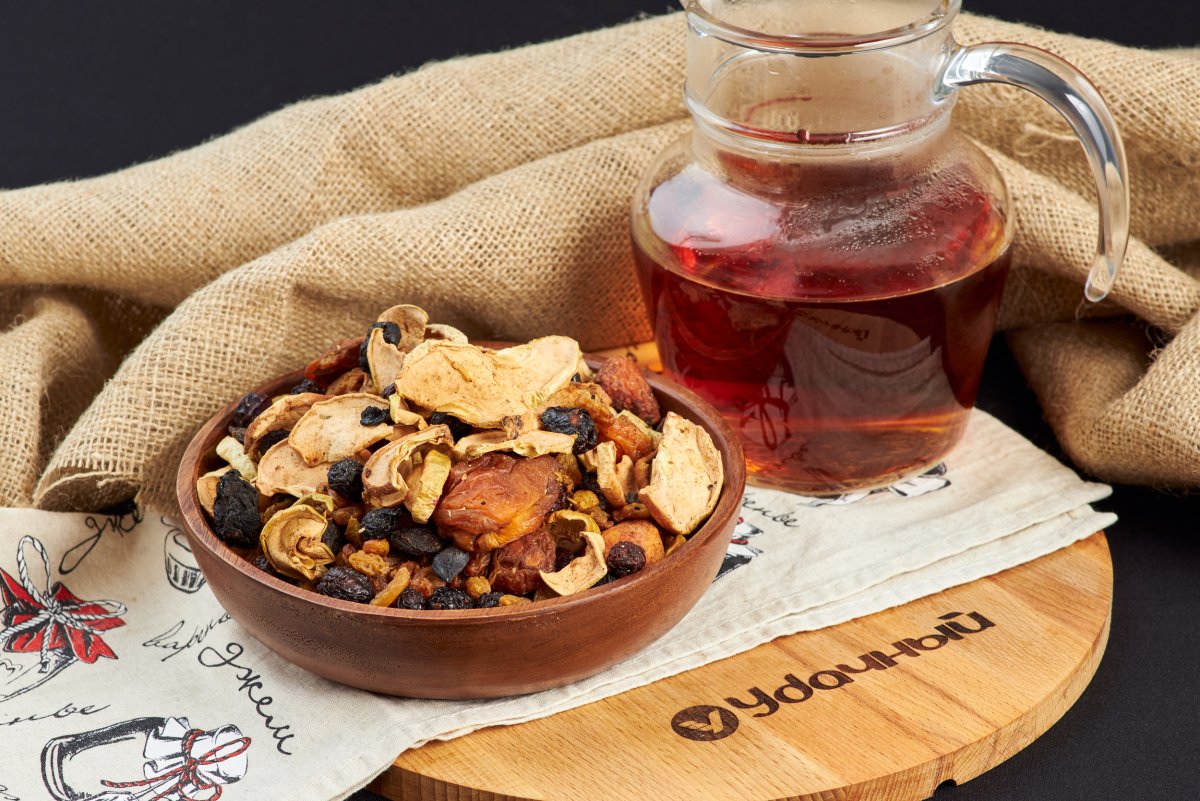 Смесь сушеных фруктов для чая