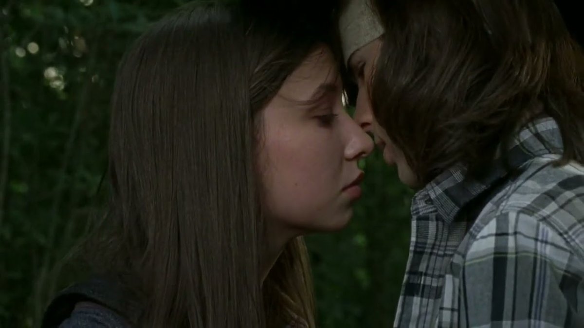 Ходячие мертвецы Карл и Энид