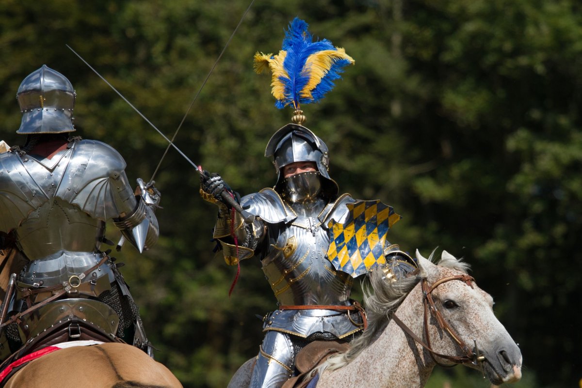 Пластинчатые доспехи рыцарей средневековья