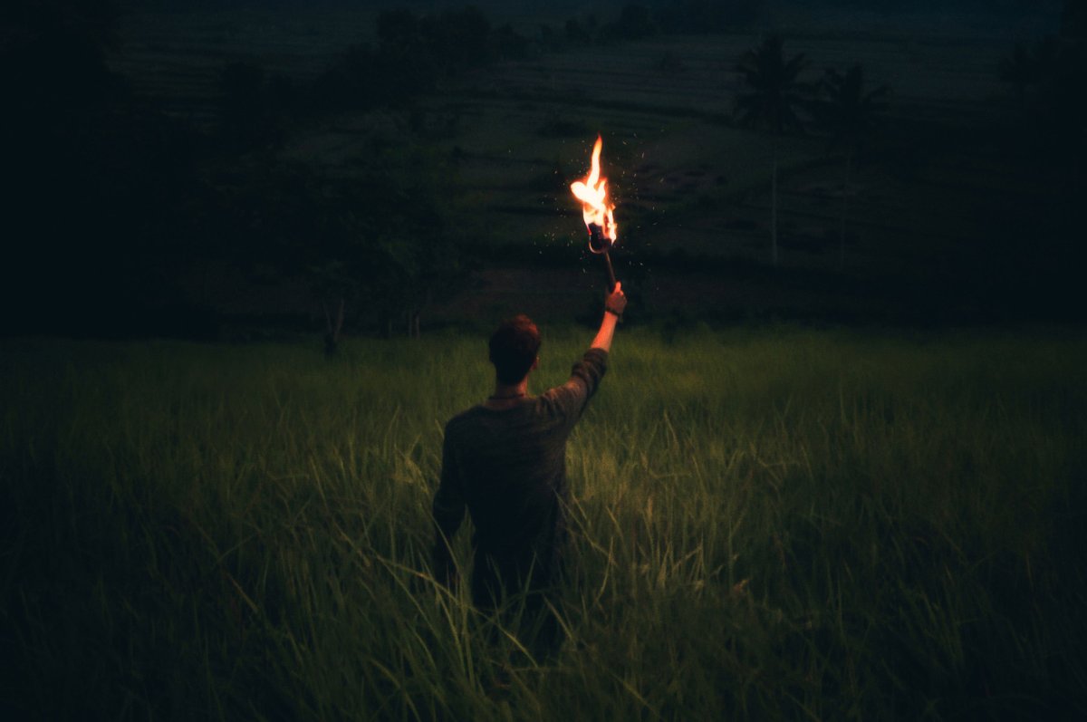 Человек факел