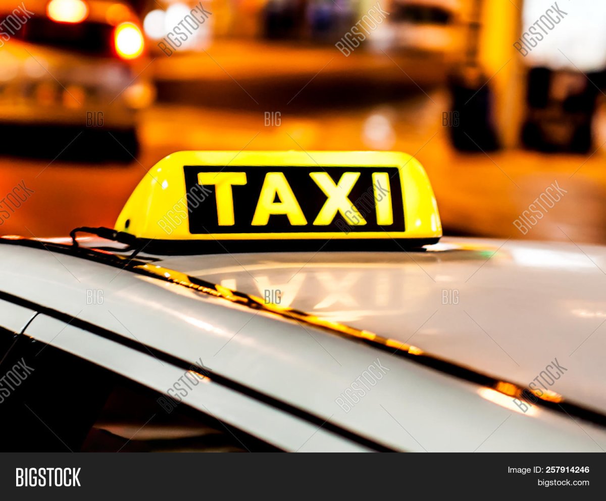 Табличка такси на крышу автомобиля