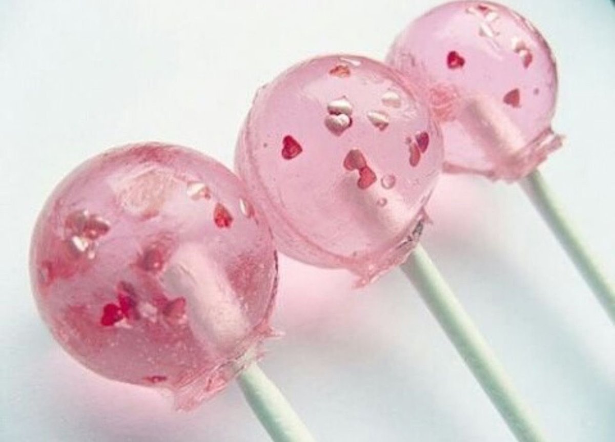 Розовые леденцы