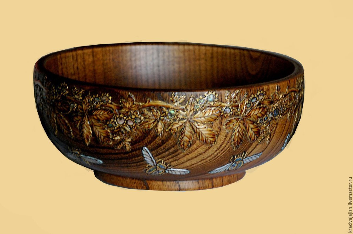 Резная чаша