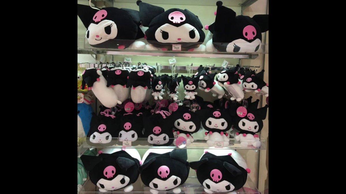 Подушка Хелло Китти Kuromi