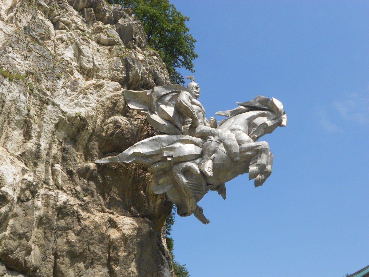 Национальный праздник осетин Джеоргуыба