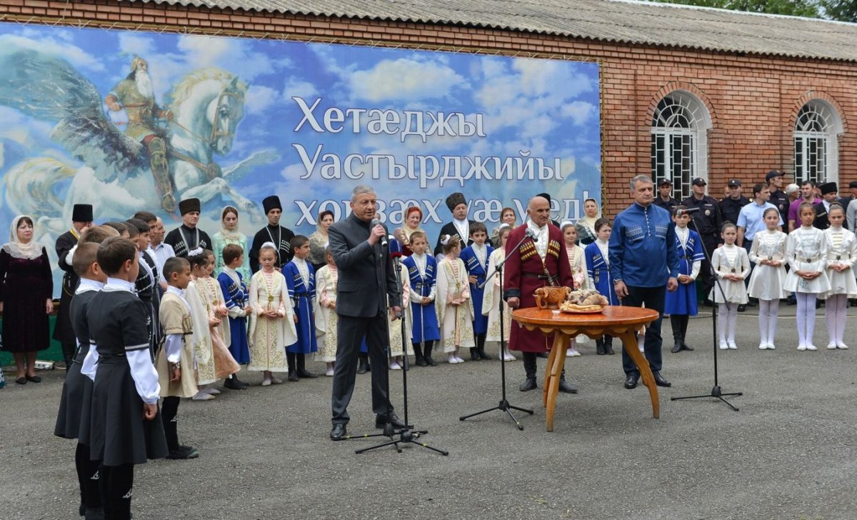 Тамиск памятник Уастырджи