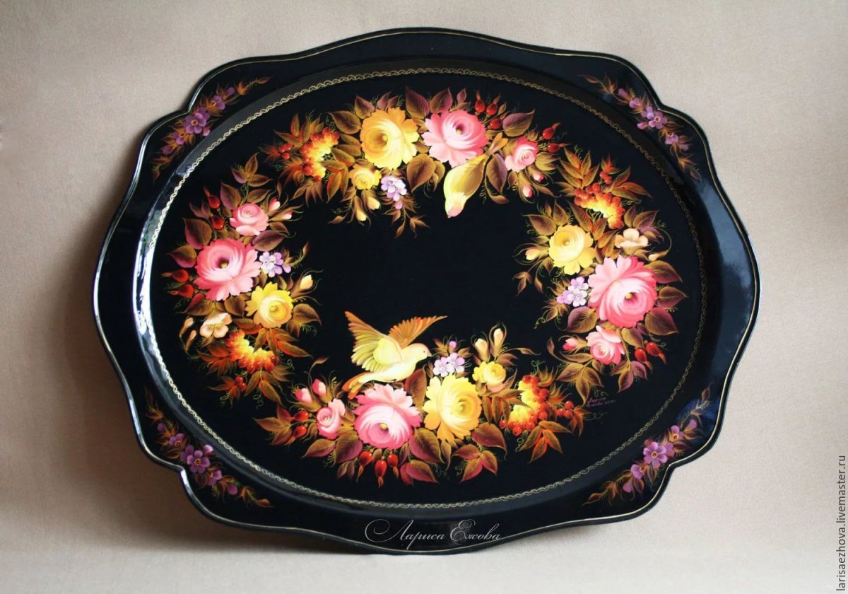 Тагильская подносная роспись