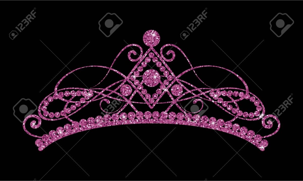 Диадема на розовом фоне