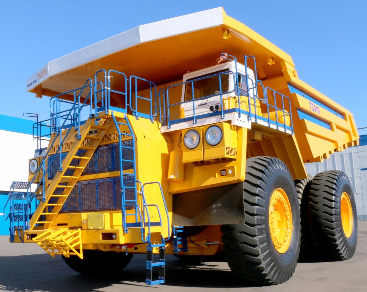 БЕЛАЗ-75710 модель