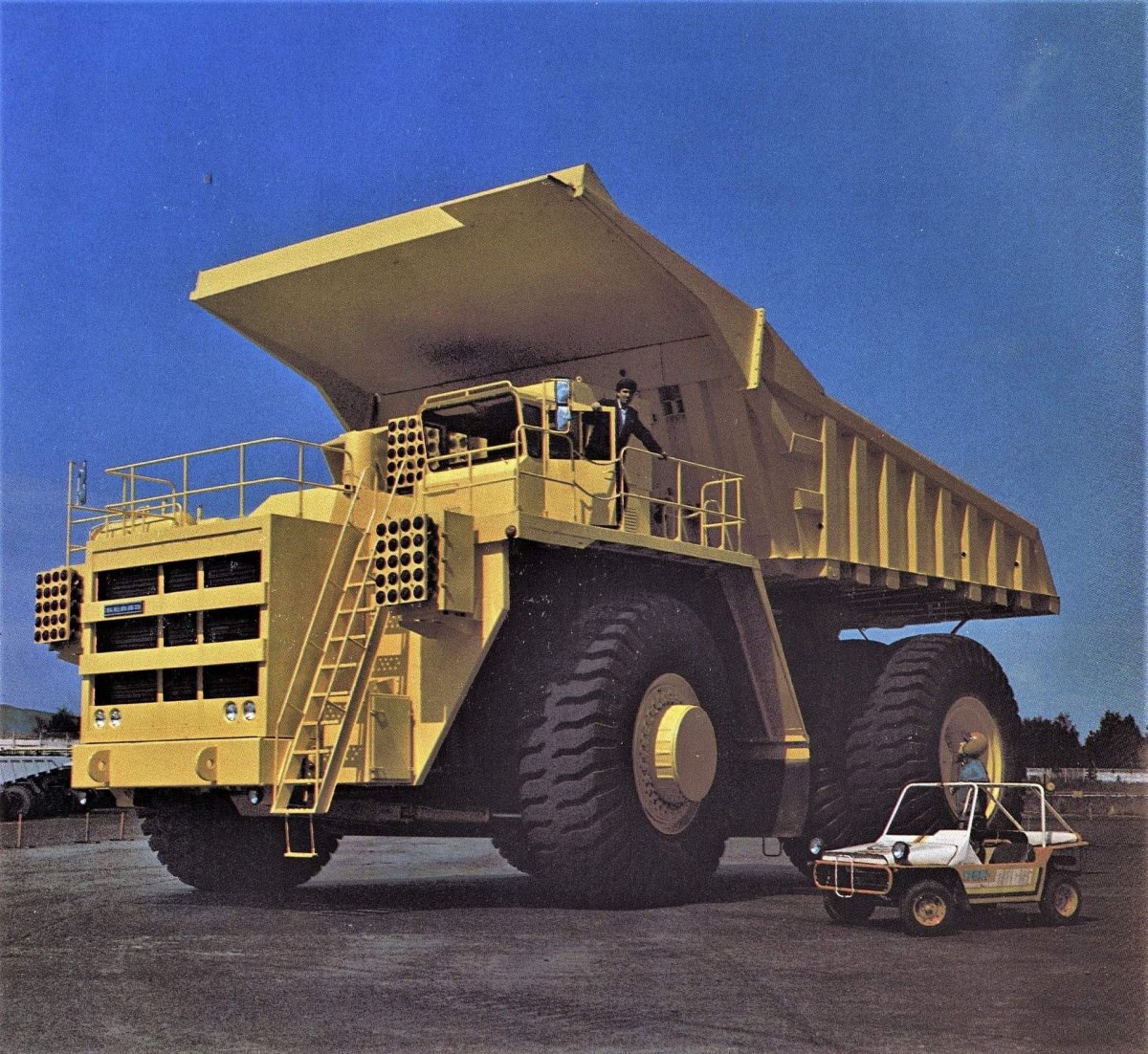 БЕЛАЗ 75 тонный