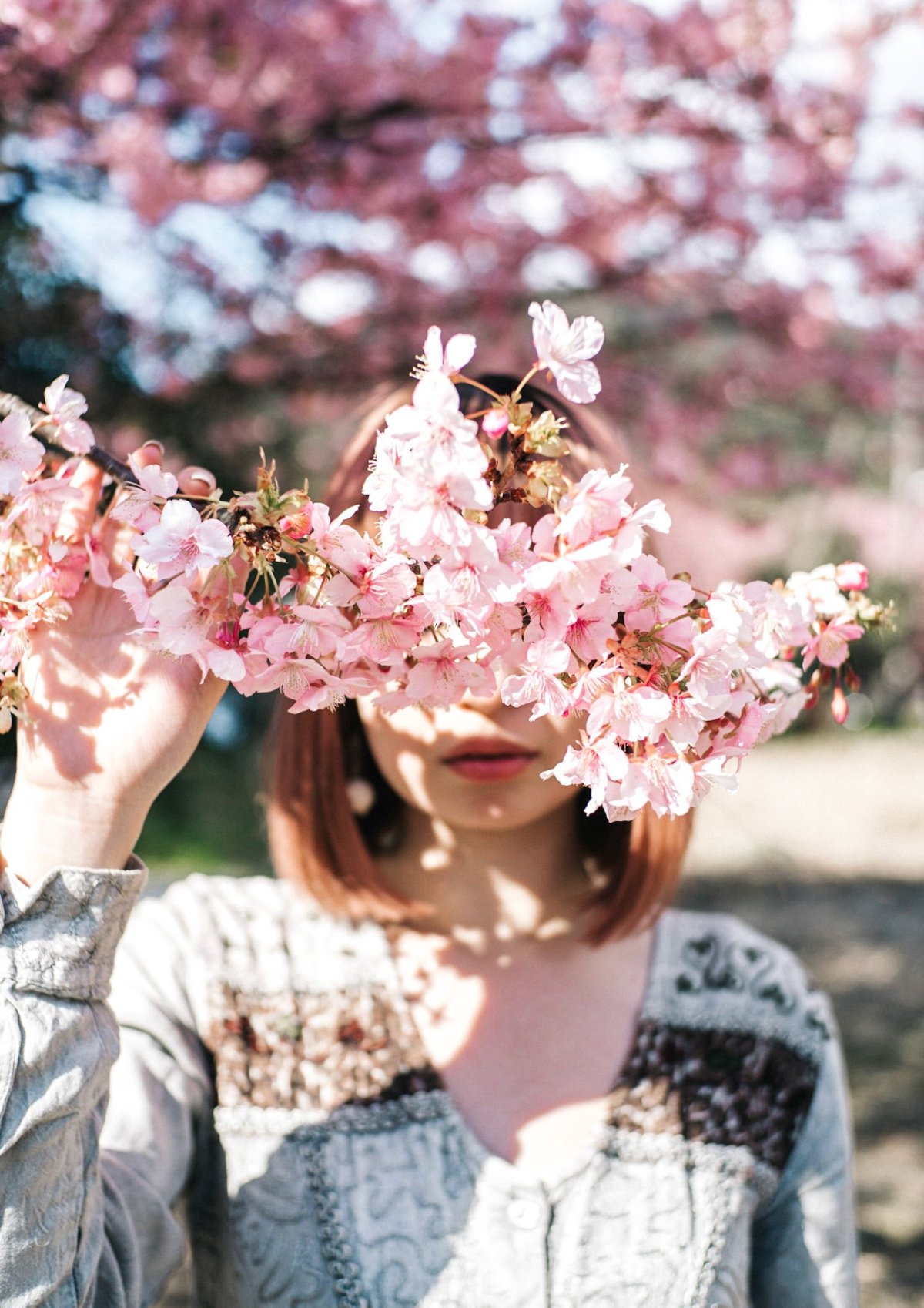 Вдохновленная девушка