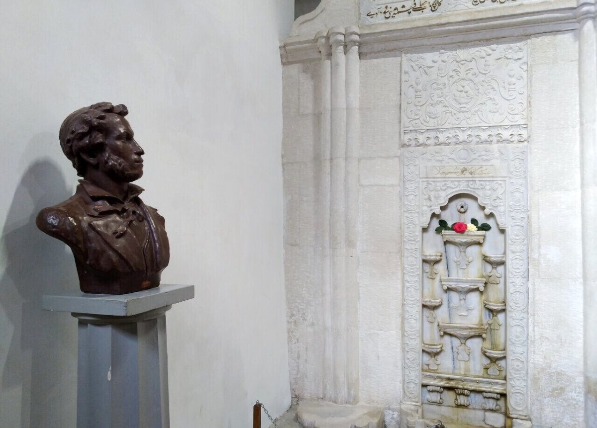 Ханский дворец фонтан слез