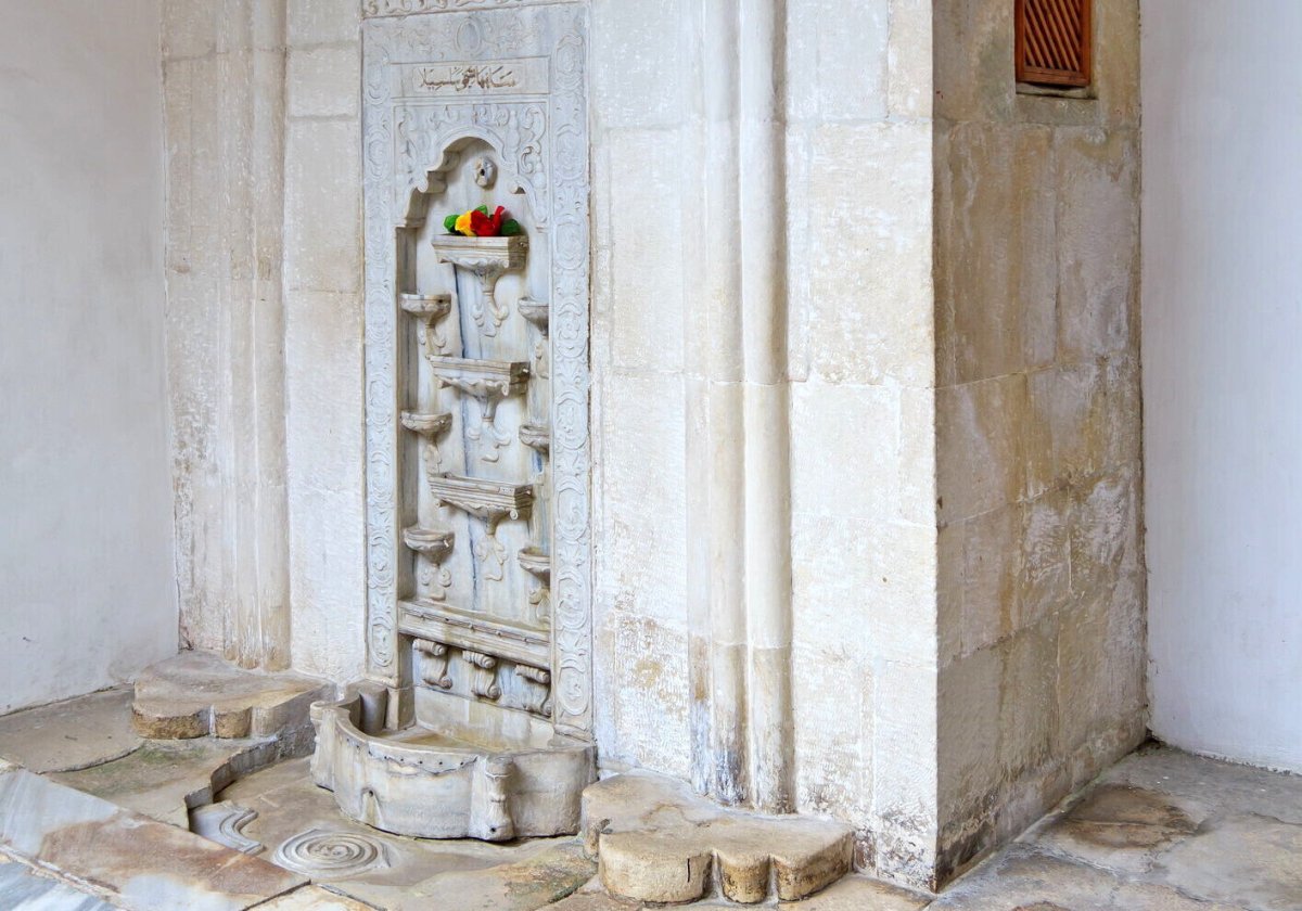 Бахчисарайский фонтан в Эрмитаже