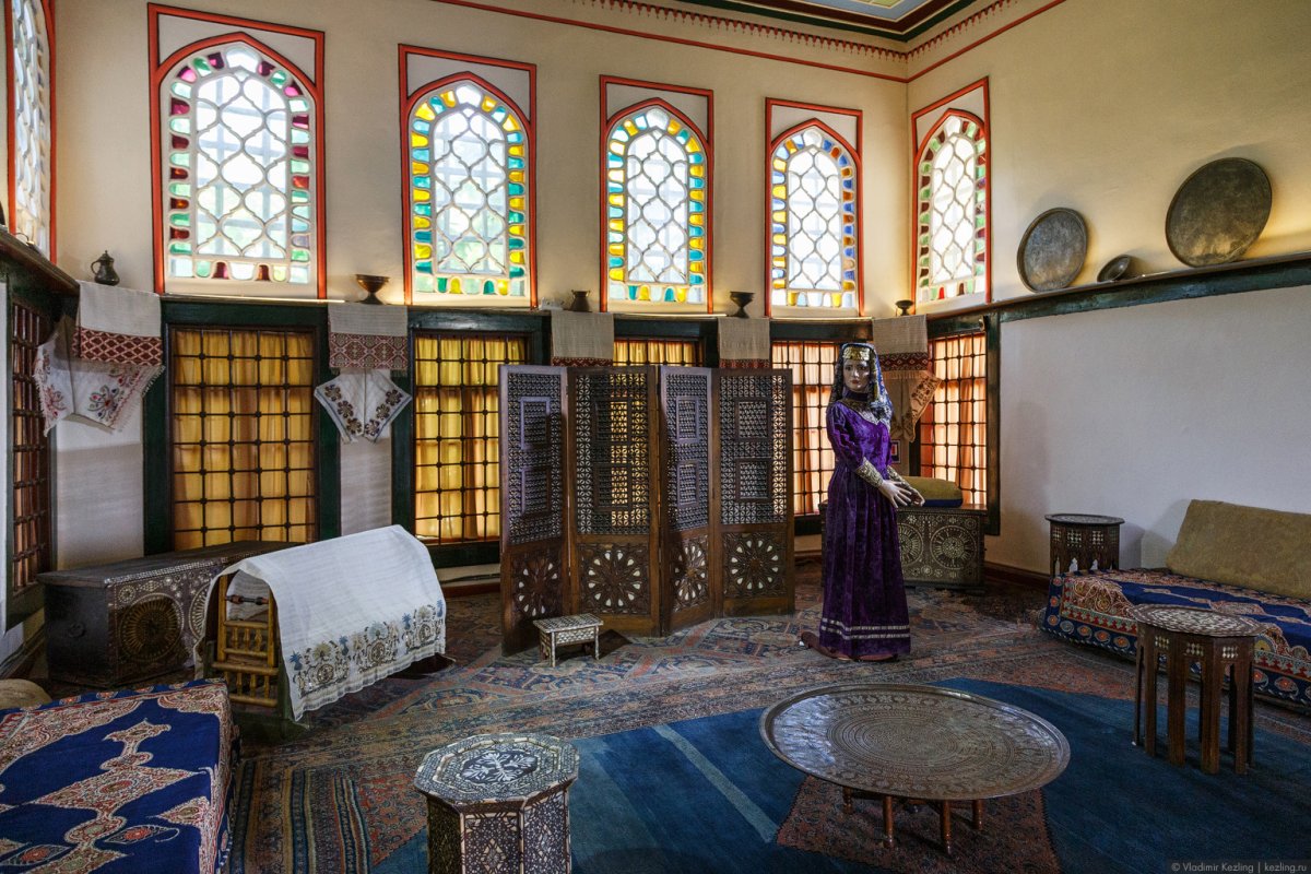 Дворец: Бахчисарайский фонтан Ханский дворец