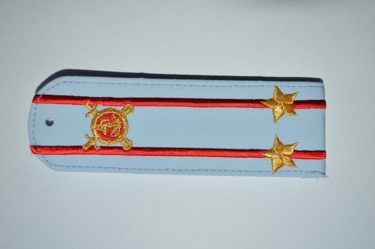 Погоны подполковника полиции