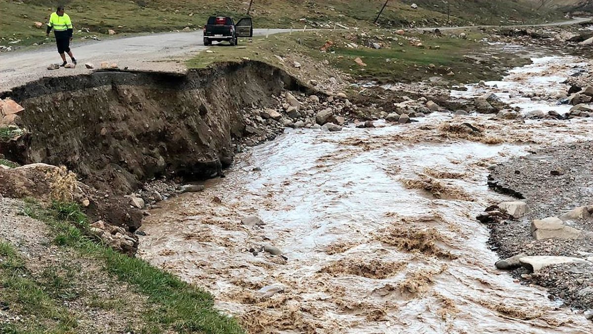 Оползни сели обвалы и снежные лавины