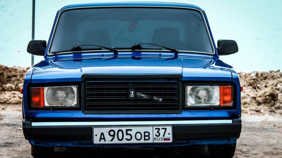 ВАЗ 2107 морда
