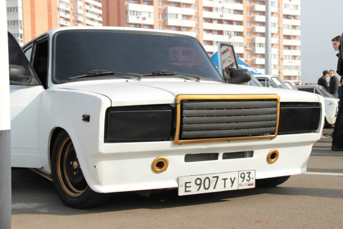 ВАЗ 2107 БПАН r15