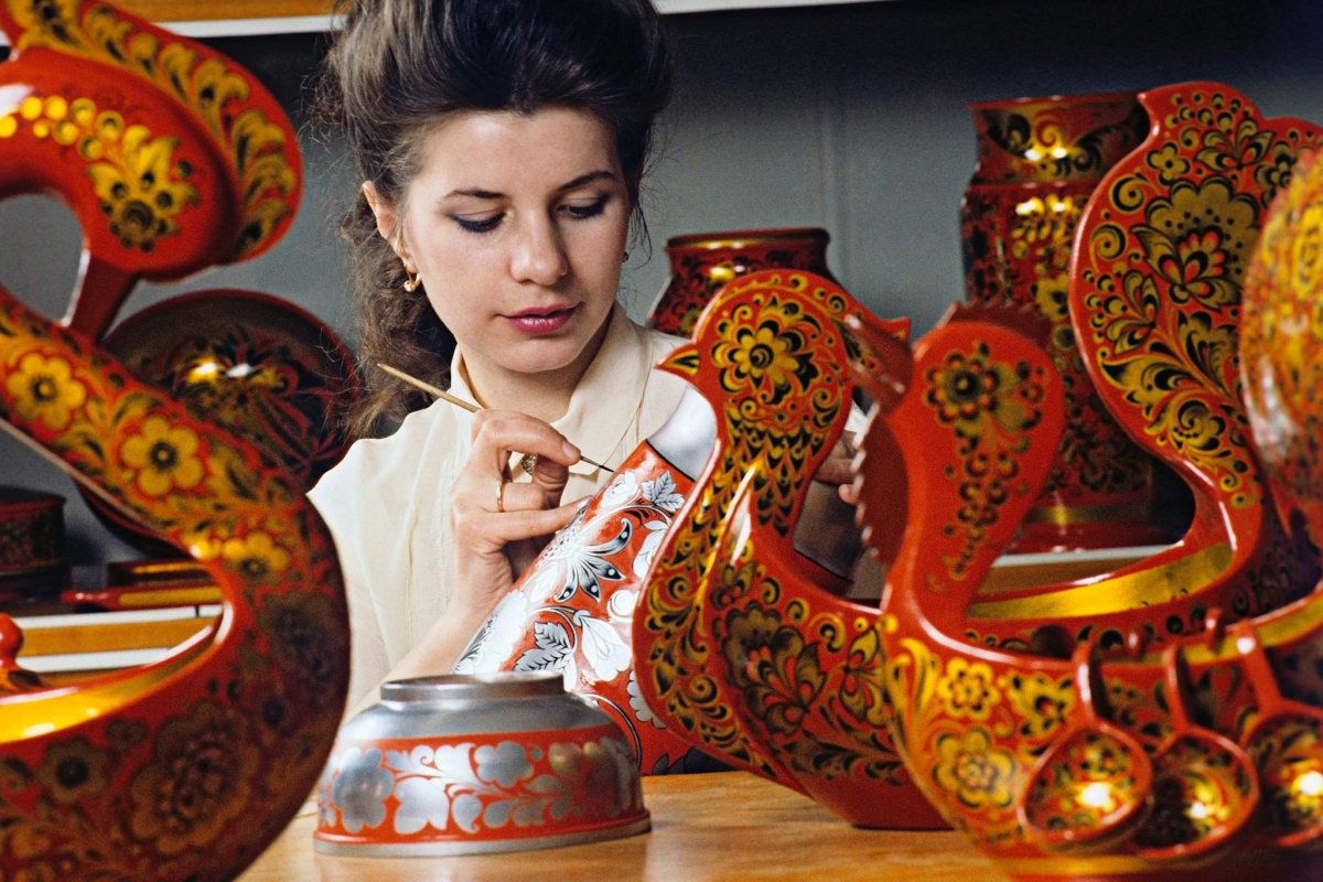 Хохломский художник