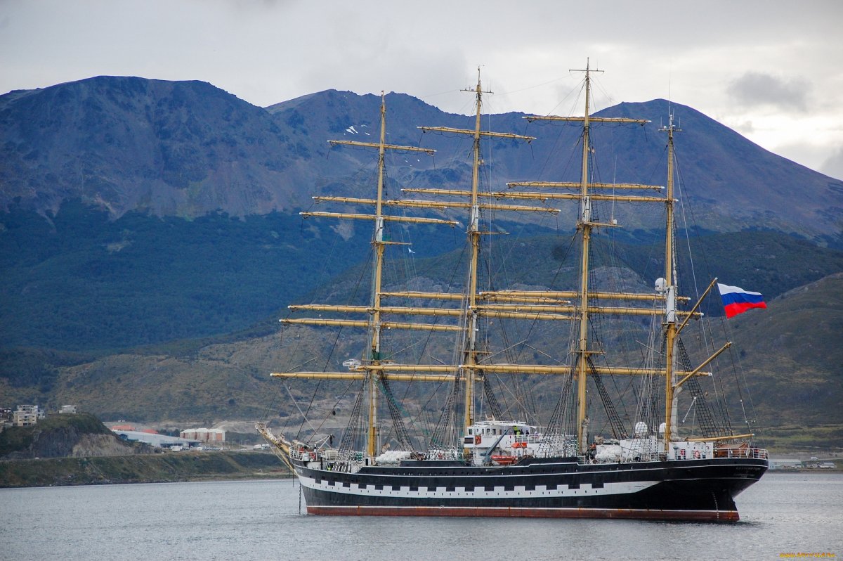 Парусный Фрегат Надежда